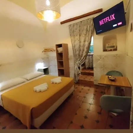 Siconolfo 5 Apartment